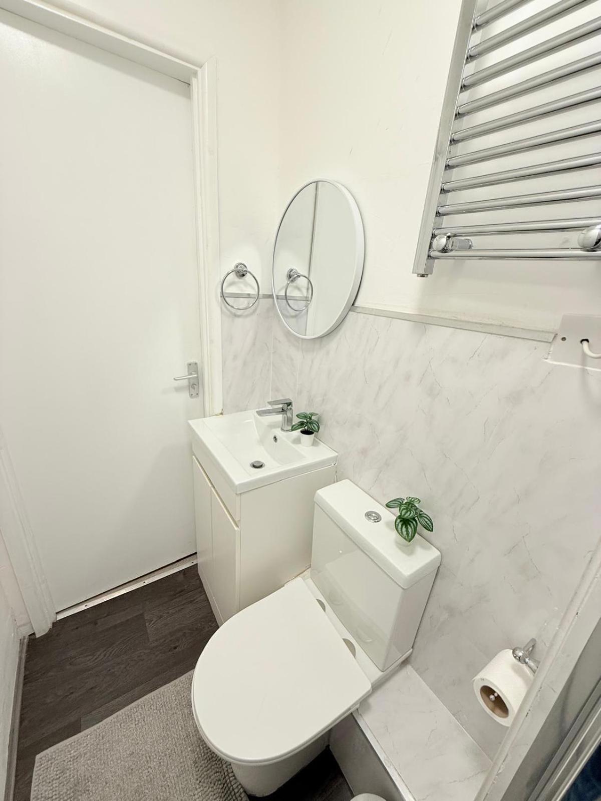 Wandsworth Guest Studio 64 London Luaran gambar
